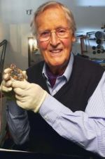 Watch The Incredible Story of Marie Antoinette\'s Watch... With Nicholas Parsons Primewire